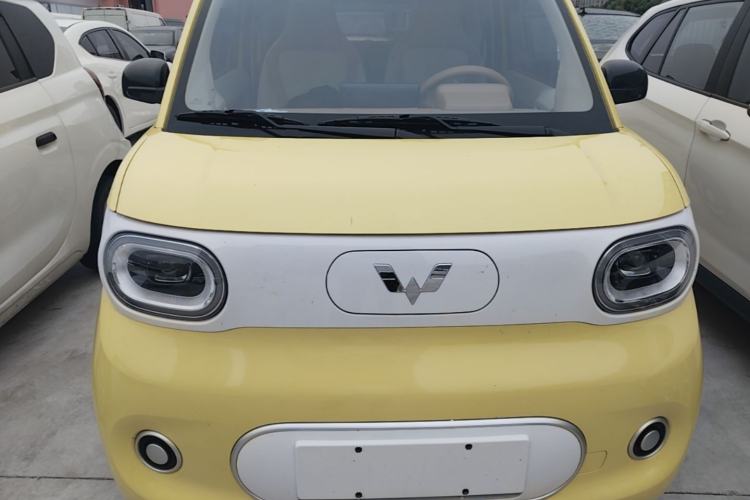 Used Wuling Hongguang MINIEV 2024 3rd Generation 215km Youth Edition Front