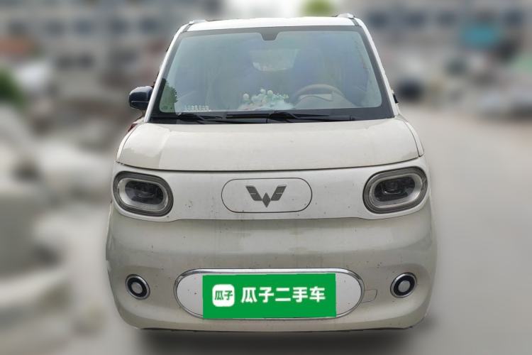 Used Wuling Hongguang MINIEV 2024 3rd Generation 215km Advanced Version Front