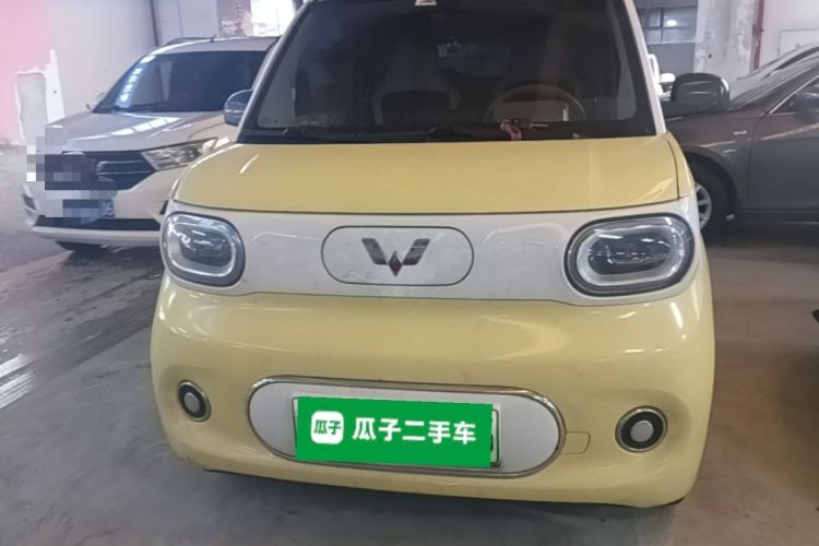 Used Wuling Hongguang MINIEV 2024 3rd Generation 215km Advanced Version Front