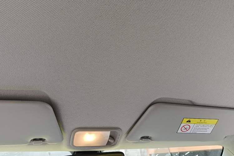 Used Wuling Hongguang MINIEV 2024 3rd Generation 215km Advanced Version Headliner