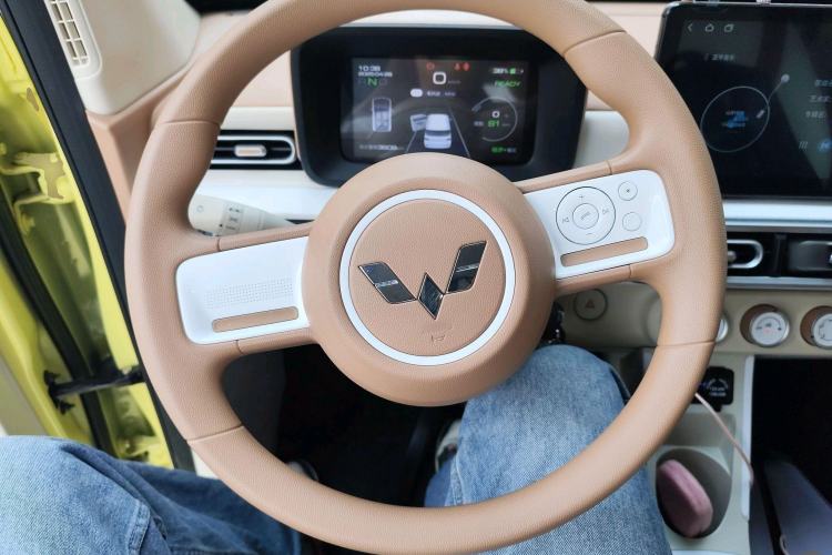 Used Wuling Hongguang MINIEV 2024 3rd Generation 215km Youth Edition Interior 2