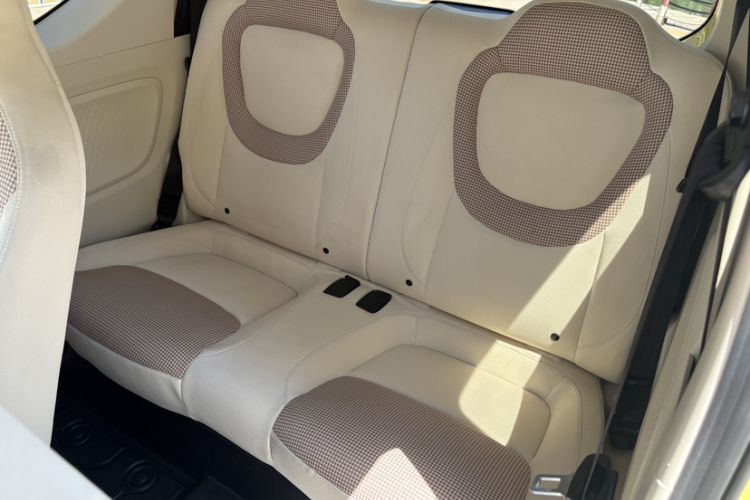 Used Wuling Hongguang MINIEV 2024 3rd Generation 215km Advanced Version Interior 3