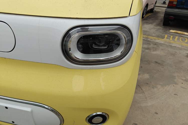 Used Wuling Hongguang MINIEV 2024 3rd Generation 170 km Left Front Headlight