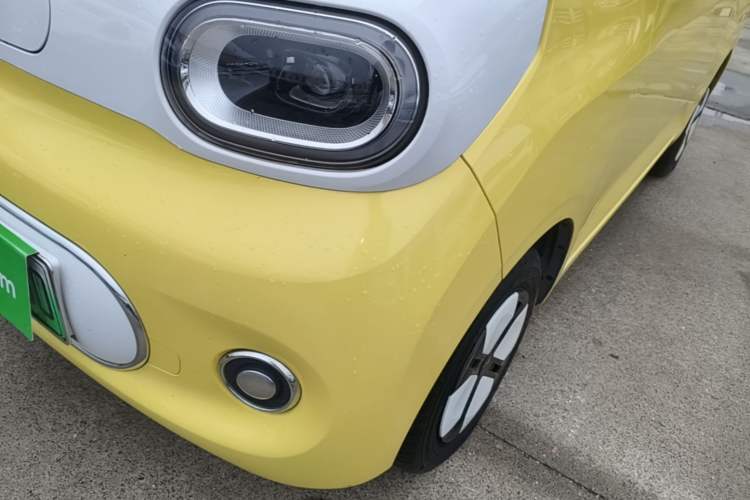 Used Wuling Hongguang MINIEV 2024 3rd Generation 215km Advanced Version Left Front Headlight
