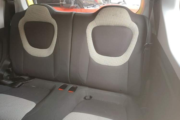 Used Wuling Hongguang MINIEV 2024 3rd Generation 215km Advanced Version Left Rear Seat