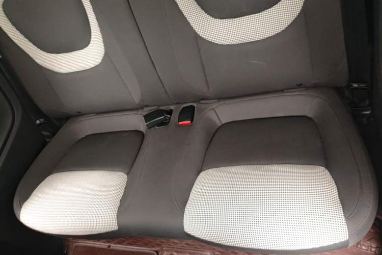 Used Wuling Hongguang MINIEV 2024 3rd Generation 215km Youth Edition Left Rear Seat