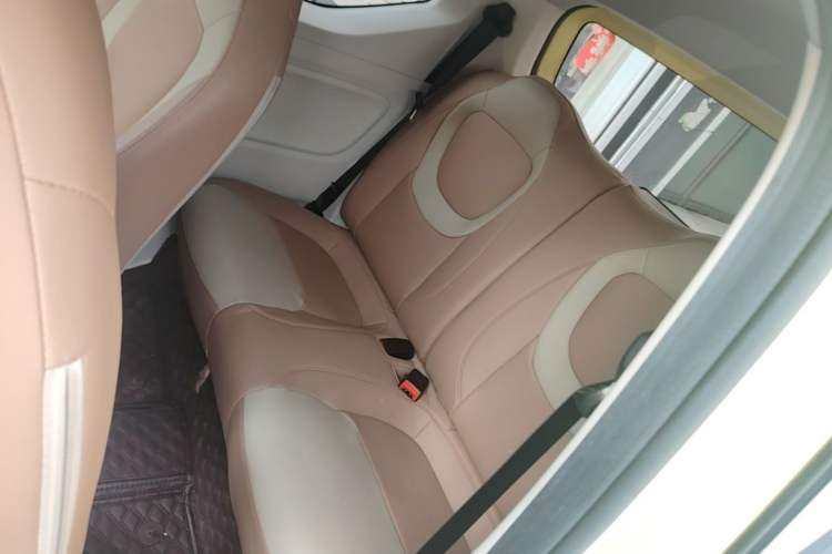 Used Wuling Hongguang MINIEV 2024 3rd Generation 215km Youth Edition Left Rear Seat