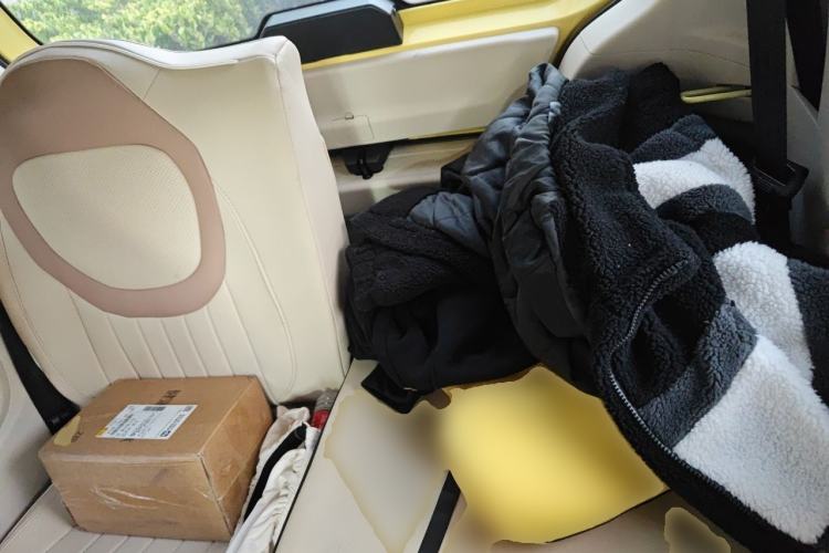 Used Wuling Hongguang MINIEV 2024 3rd Generation 215km Youth Edition Left Rear Seat