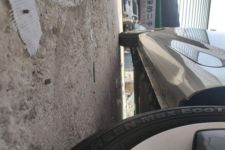 Used Wuling Hongguang MINIEV 2024 3rd Generation 215km Youth Edition Left Side Sill