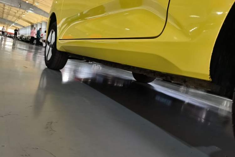 Used Wuling Hongguang MINIEV 2024 3rd Generation 215km Advanced Version Left Side Sill