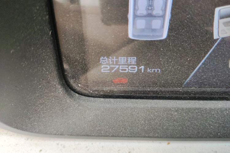 Used Wuling Hongguang MINIEV 2024 3rd Generation 215km Advanced Version Odometer Close Up