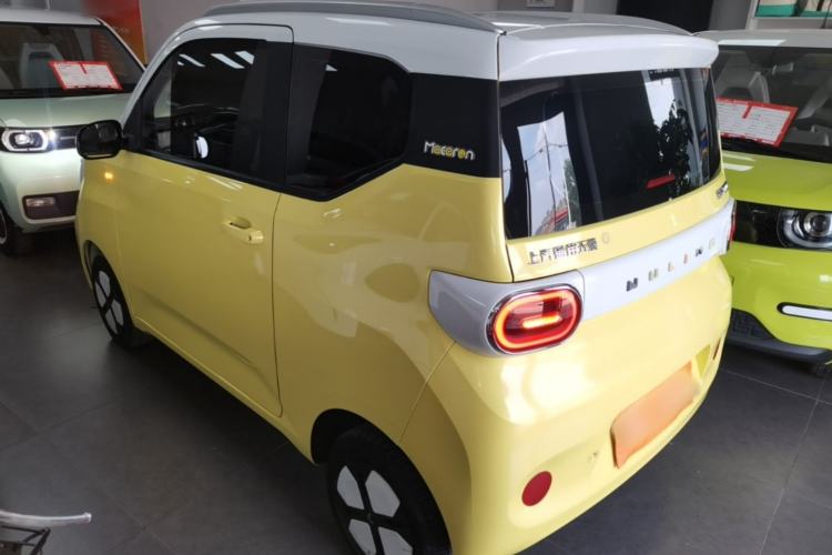 Used Wuling Hongguang MINIEV 2024 3rd Generation 215km Advanced Version Rear Left 45 Deg