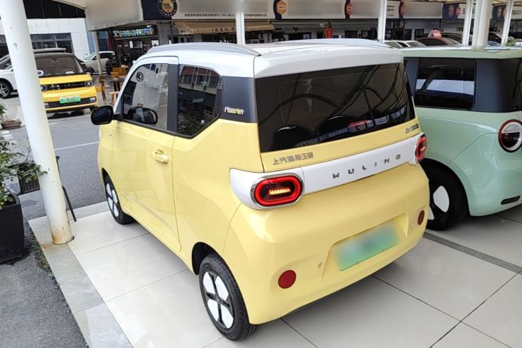 Used Wuling Hongguang MINIEV 2024 3rd Generation 215km Advanced Version Rear Left 45 Deg