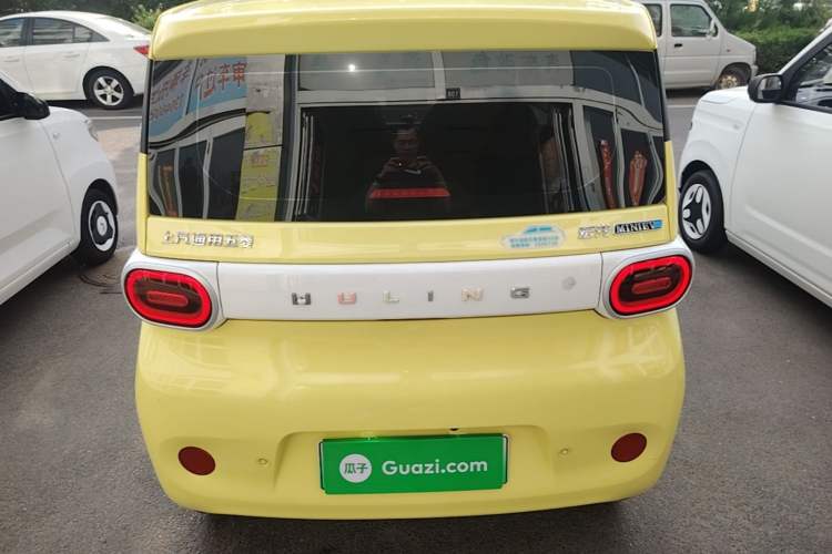 Used Wuling Hongguang MINIEV 2024 3rd Generation 215km Youth Edition Rear