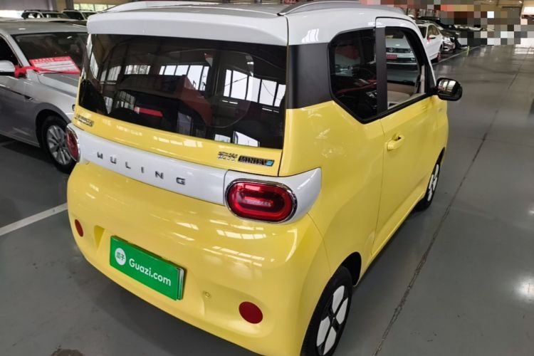 Used Wuling Hongguang MINIEV 2024 3rd Generation 215km Advanced Version Rear Right 45 Deg