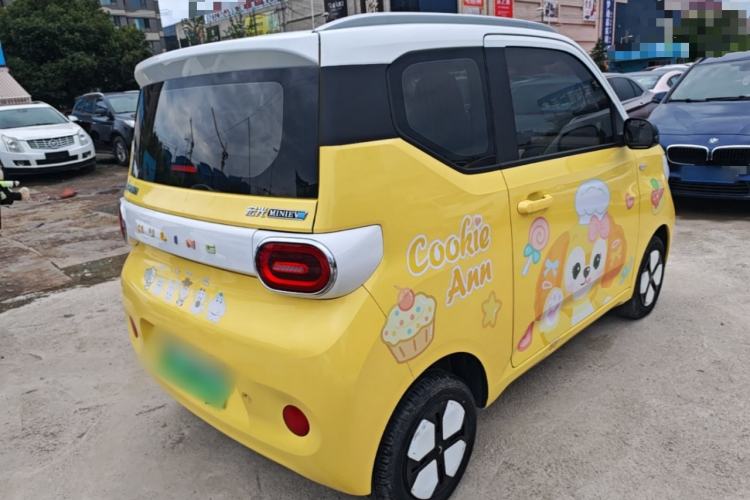 Used Wuling Hongguang MINIEV 2024 3rd Generation 215km Advanced Version Rear Right 45 Deg