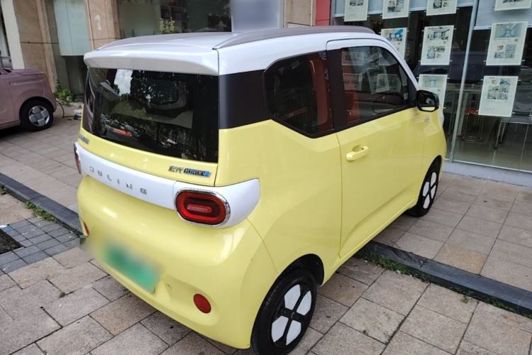 Used Wuling Hongguang MINIEV 2024 3rd Generation 215km Youth Edition Rear Right 45 Deg