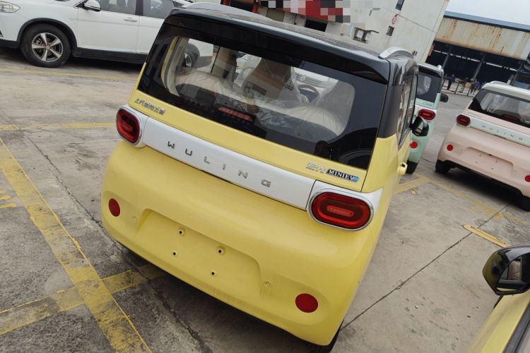Used Wuling Hongguang MINIEV 2024 3rd Generation 170 km Rear Right 45 Deg