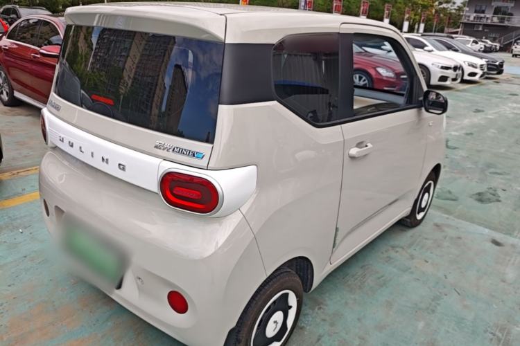 Used Wuling Hongguang MINIEV 2024 3rd Generation 215km Youth Edition Rear Right 45 Deg