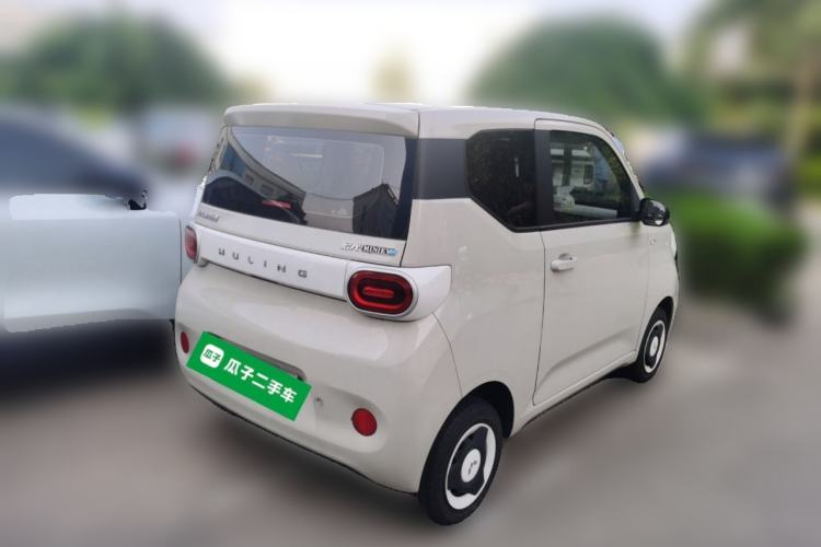 Used Wuling Hongguang MINIEV 2024 3rd Generation 215km Youth Edition Rear Right 45 Deg