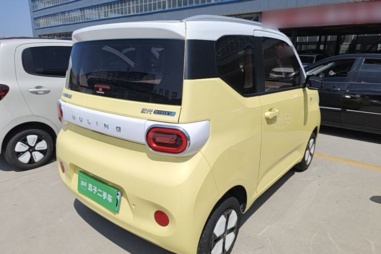 Used Wuling Hongguang MINIEV 2024 3rd Generation 215km Advanced Version Rear Right 45 Deg