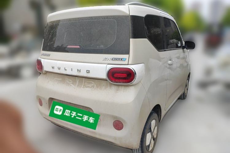 Used Wuling Hongguang MINIEV 2024 3rd Generation 215km Advanced Version Rear Right 45 Deg