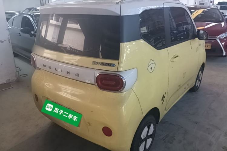 Used Wuling Hongguang MINIEV 2024 3rd Generation 215km Advanced Version Rear Right 45 Deg