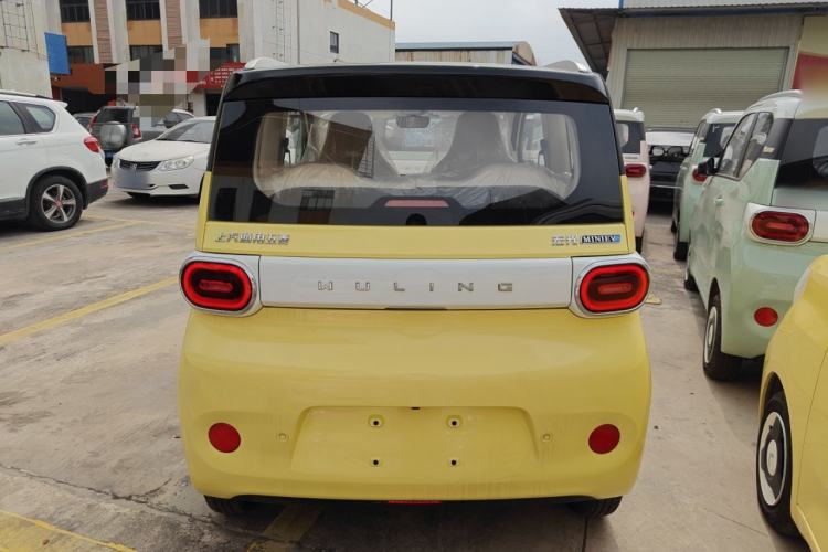 Used Wuling Hongguang MINIEV 2024 3rd Generation 170 km Rear