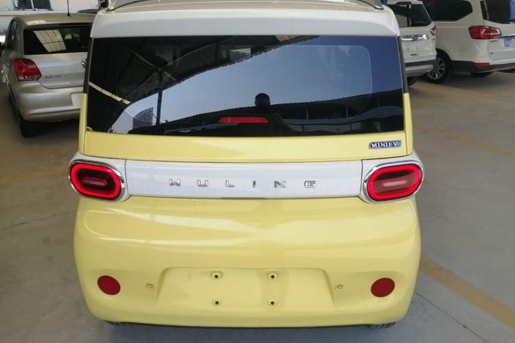 Used Wuling Hongguang MINIEV 2024 3rd Generation 215km Advanced Version Rear