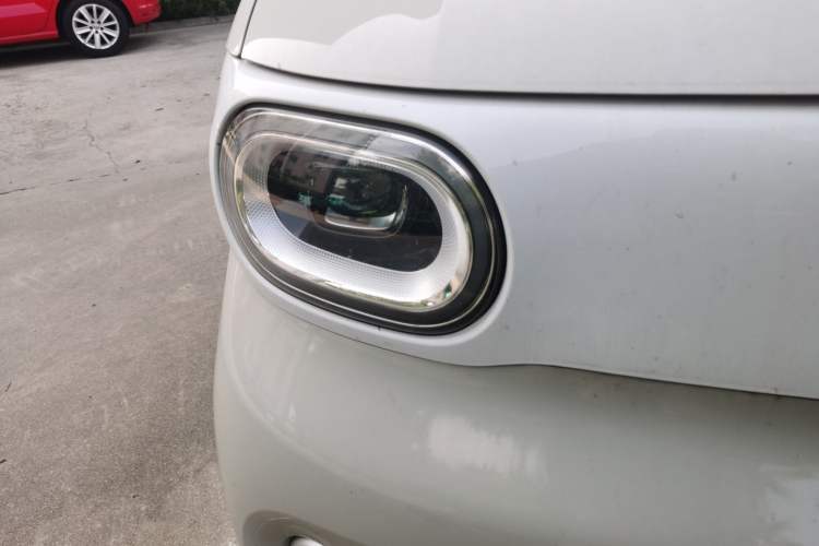Used Wuling Hongguang MINIEV 2024 3rd Generation 215km Youth Edition Right Front Headlight