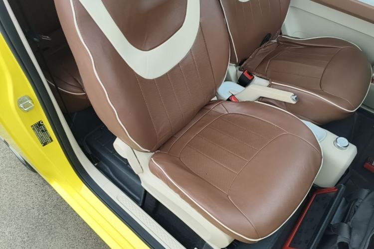 Used Wuling Hongguang MINIEV 2024 3rd Generation 215km Advanced Version Right Front Seat
