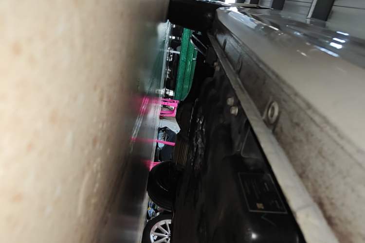 Used Wuling Hongguang MINIEV 2024 3rd Generation 215km Advanced Version Right Side Sill