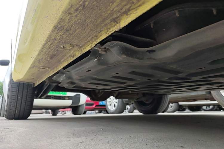 Used Wuling Hongguang MINIEV 2024 3rd Generation 215km Advanced Version Right Side Sill
