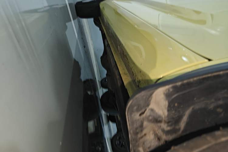 Used Wuling Hongguang MINIEV 2024 3rd Generation 215km Advanced Version Right Side Sill