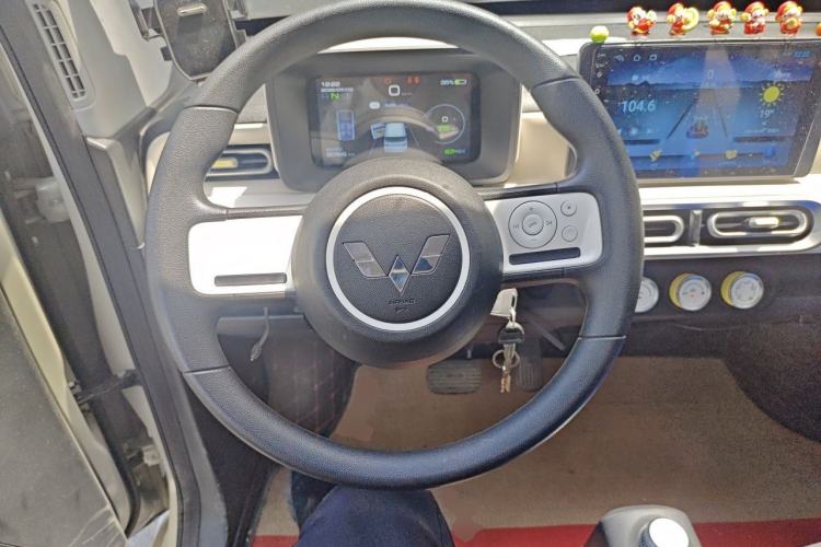 Used Wuling Hongguang MINIEV 2024 3rd Generation 215km Youth Edition Steering Wheel