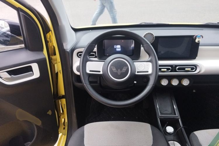 Used Wuling Hongguang MINIEV 2024 3rd Generation 215km Advanced Version Steering Wheel