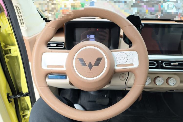Used Wuling Hongguang MINIEV 2024 3rd Generation 215km Advanced Version Steering Wheel