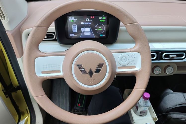 Used Wuling Hongguang MINIEV 2024 3rd Generation 215km Youth Edition Steering Wheel
