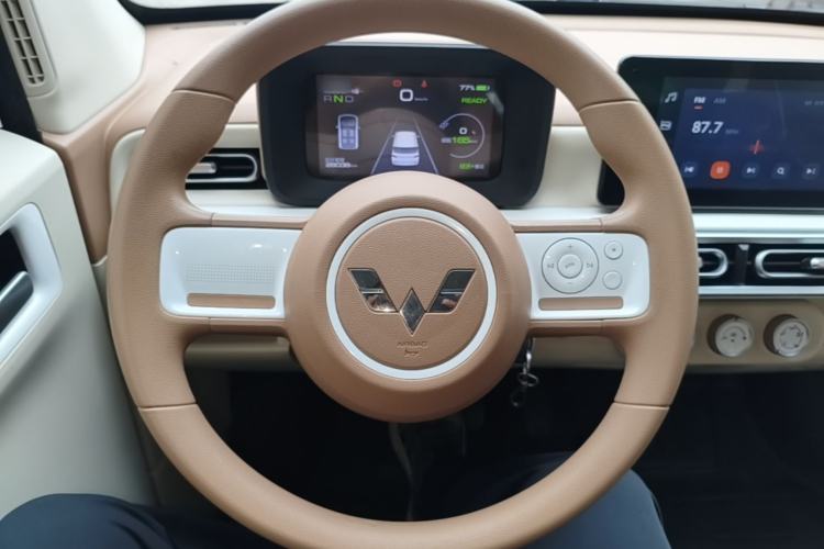 Used Wuling Hongguang MINIEV 2024 3rd Generation 215km Advanced Version Steering Wheel