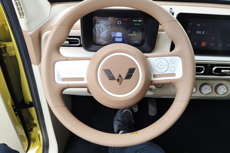 Used Wuling Hongguang MINIEV 2024 3rd Generation 215km Advanced Version Steering Wheel