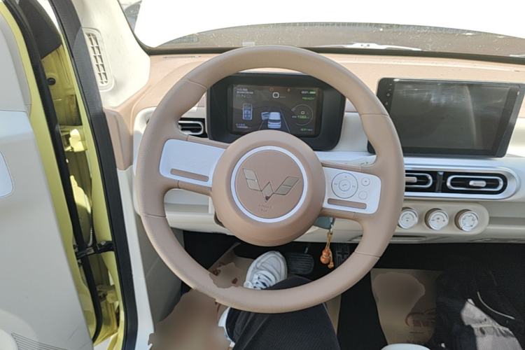 Used Wuling Hongguang MINIEV 2024 3rd Generation 215km Advanced Version Steering Wheel