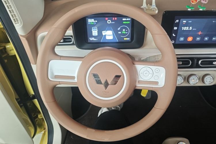Used Wuling Hongguang MINIEV 2024 3rd Generation 215km Advanced Version Steering Wheel