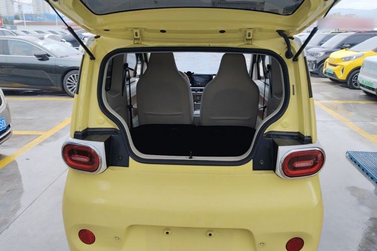 Used Wuling Hongguang MINIEV 2024 3rd Generation 215km Advanced Version Trunk