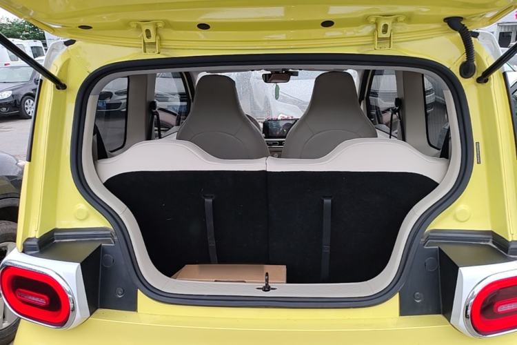 Used Wuling Hongguang MINIEV 2024 3rd Generation 215km Advanced Version Trunk