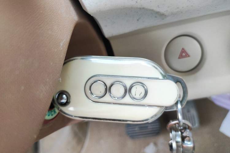 Used Wuling Hongguang MINIEV 2024 3rd Generation 215km Advanced Version Vehicle Key