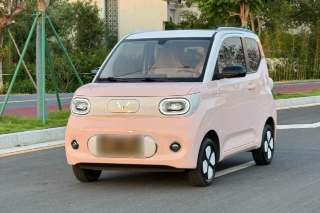 Used Wuling Hongguang MINIEV 2024 3rd Generation 215km Advanced Version