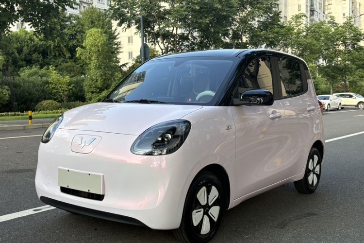 Used Wuling Hongguang MINIEV 2025 Four-Door Version Zhenxiang+ Edition Guazi used car, China used car export, Used car for sale, Used cars, Cheapest cars for sale