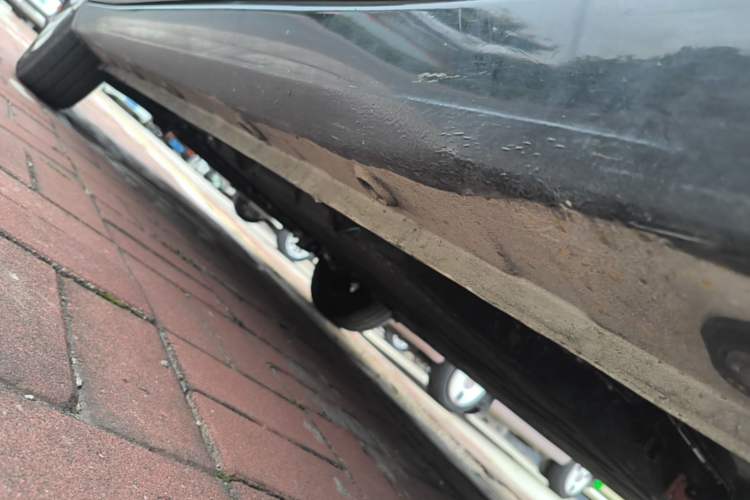 Used Wuling Hongguang MINIEV 2025 Four-Door Version Advanced Edition Left Side Sill
