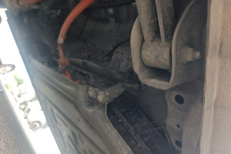 Used Wuling Hongguang MINIEV 2025 Four-Door Version Advanced Edition Chassis Rear Right
