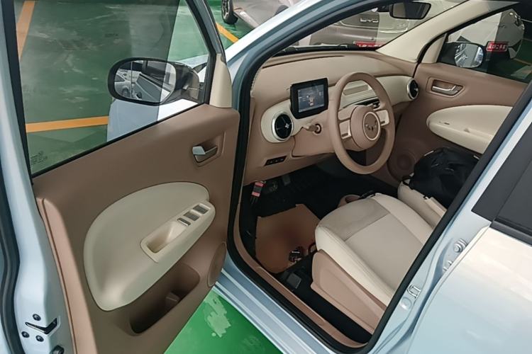 Used Wuling Hongguang MINIEV 2025 Four-Door Version Advanced Edition Driver Seat